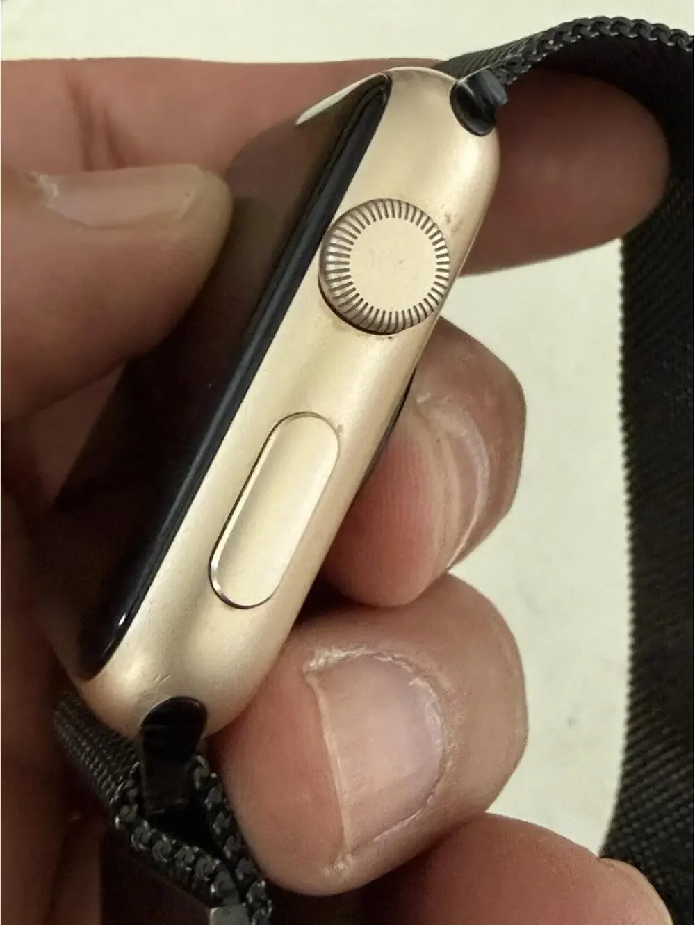 Apple Watch Series 1 42mm with Band  ( Parts Only )  Apple Logo Flashing Red